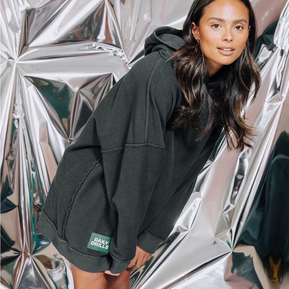 DAILY DRILLS vintage oversized sweatshirt